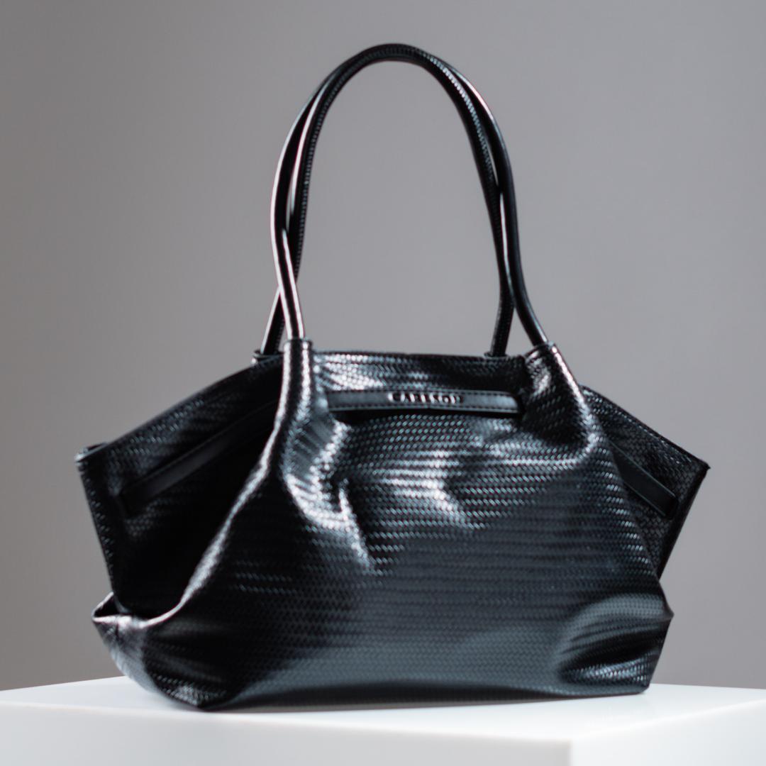 SYLVIA Tuxedo Black